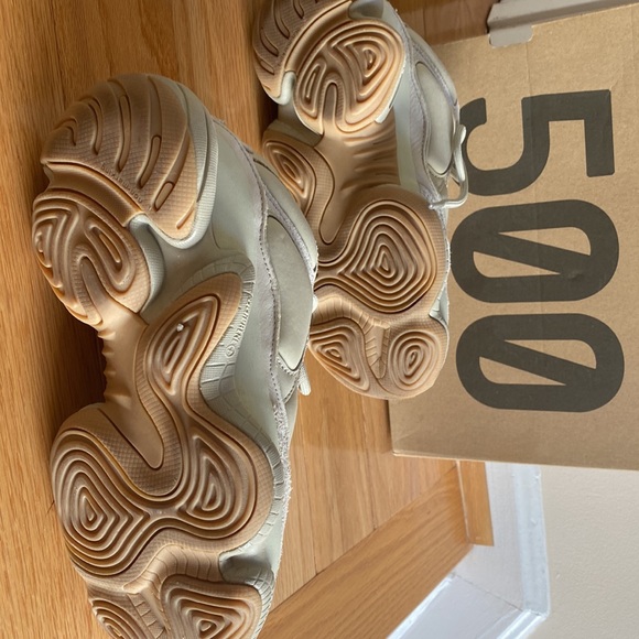 Yeezy 500 by adidas / stone color/Male size 5/ women size 6/ excellent condition - Picture 4 of 4
